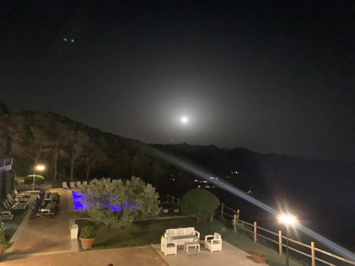 Agriturismo Collecammino Villa Lenola Bagian luar foto