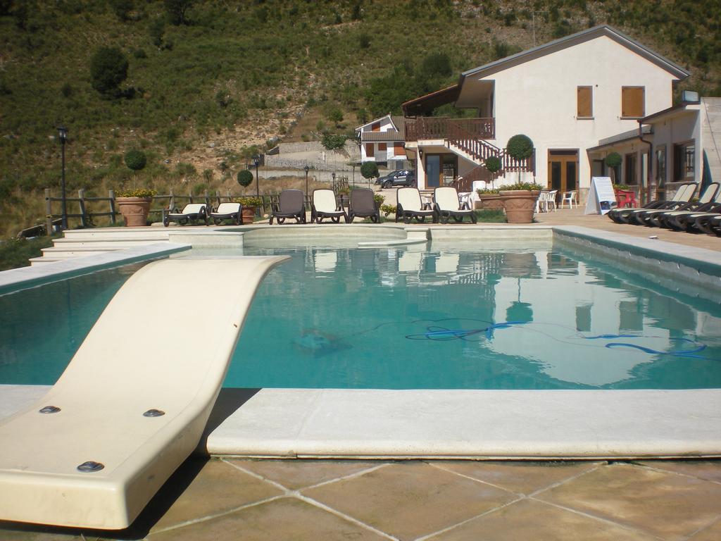 Agriturismo Collecammino Villa Lenola Bagian luar foto
